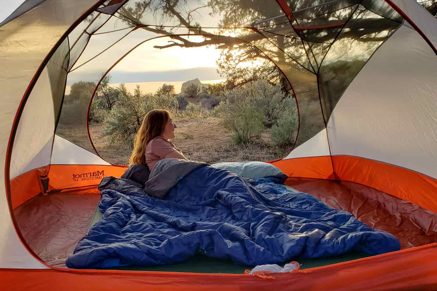 The Exped MegaSleep 25/40 Double is a versatile sleeping bag that can be used for camping in a wide range of temperatures