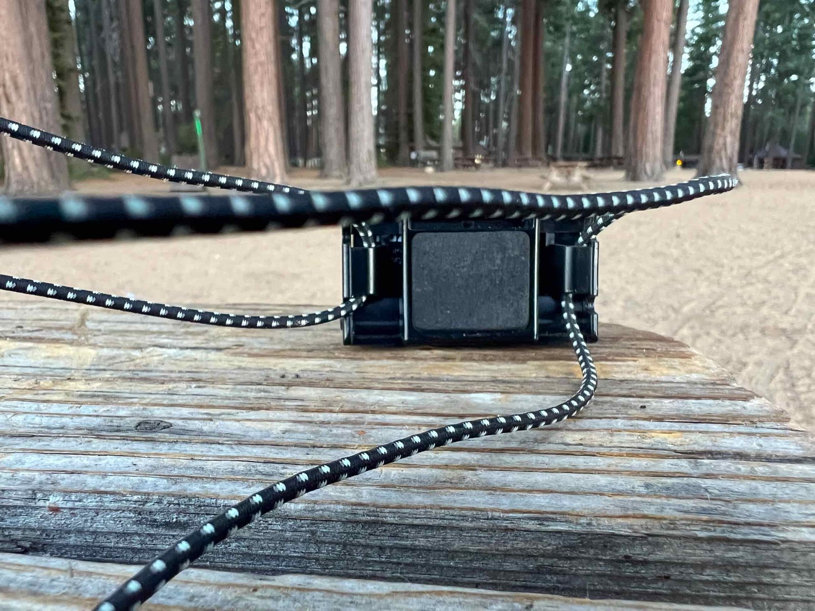 The image shows the foam backing of the Nitecore NU25 UL.