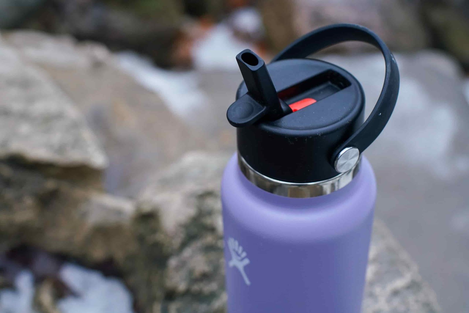 A close up of the Hydro Flask Wide Mouth's straw lid.