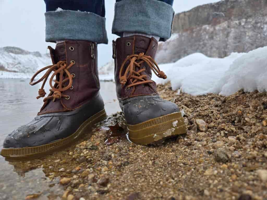 SperrySaltwater - beaded water closeup in snow