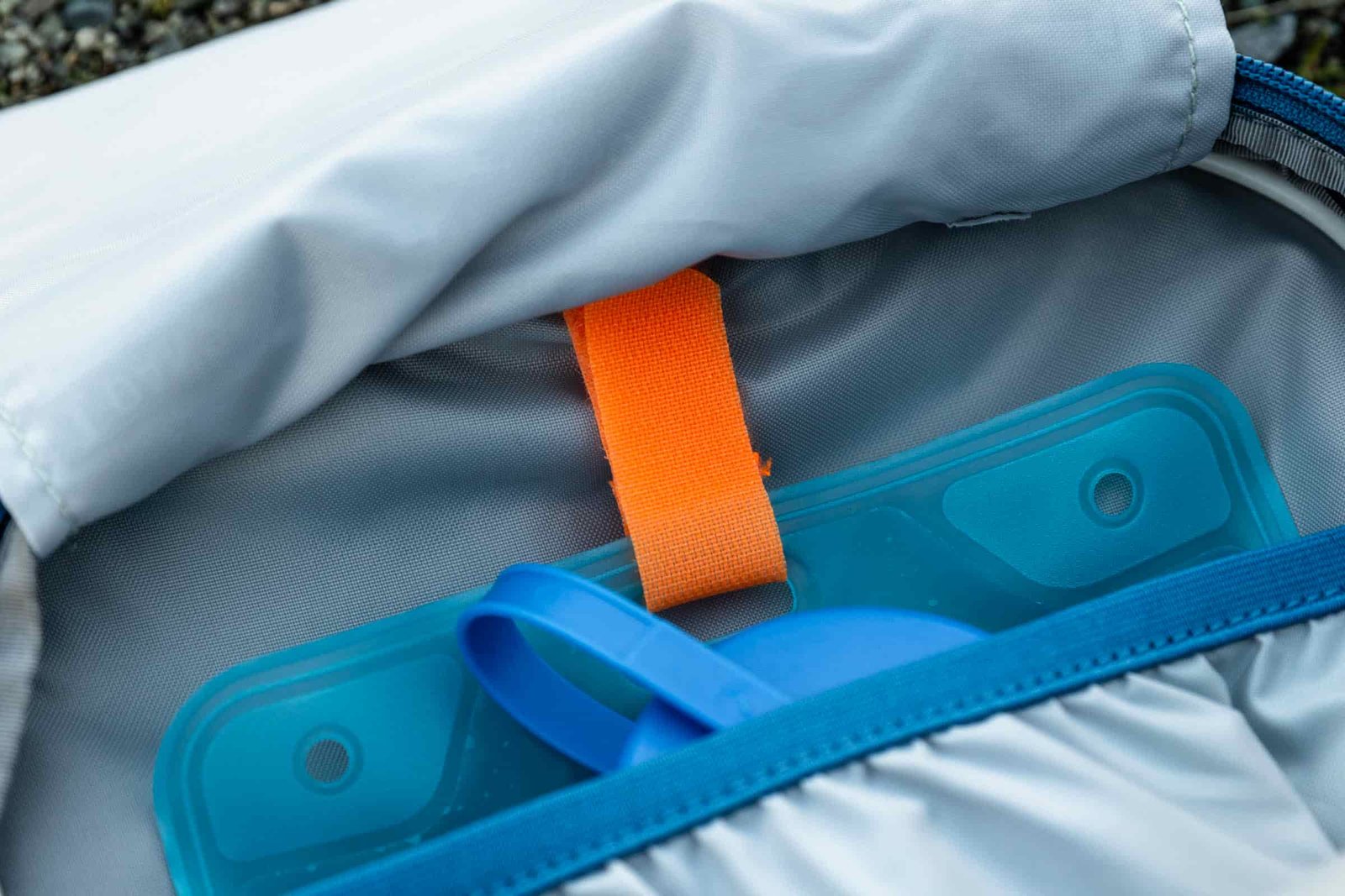 Details of Deuter Speed Lite 13 Hydration Pack - internal connection of the hydration pack to the hydration bladder