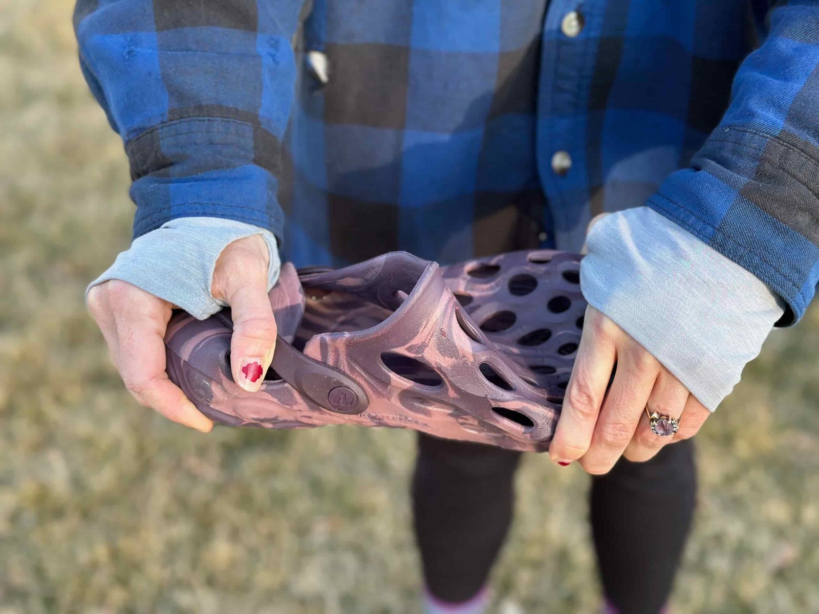 the twist test to show support in each shoe