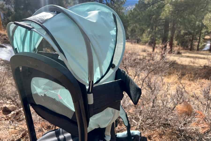 Side view of the deployed sunshade on the Thule Sapling, providing UPF 50+ protection.